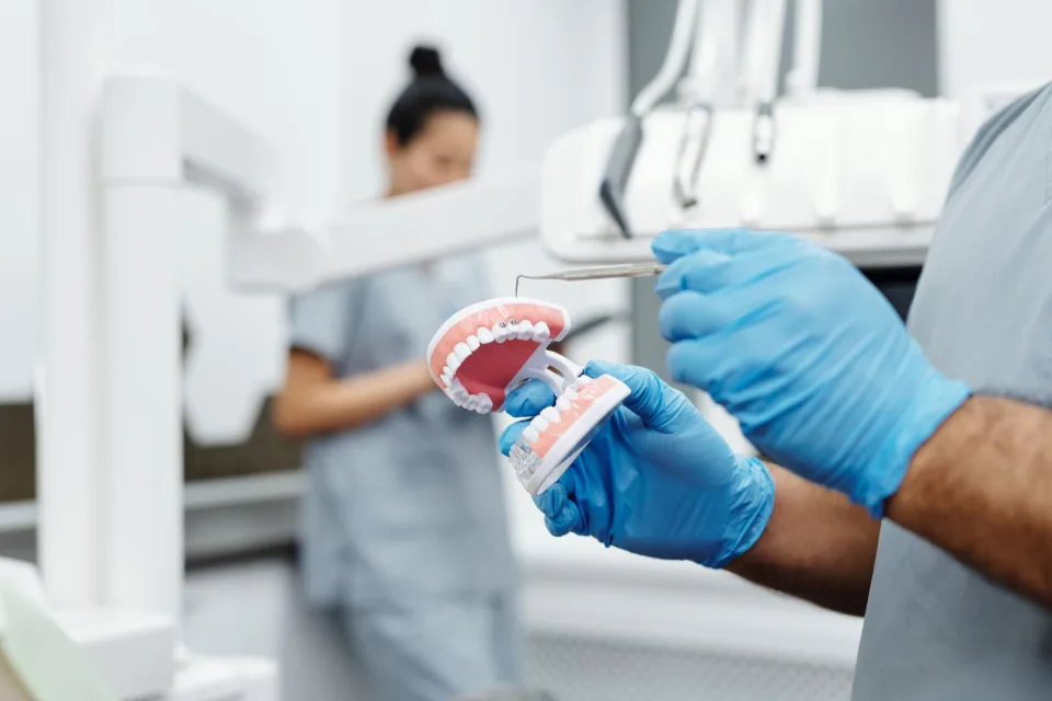 Phòng điều trị và ghế nha